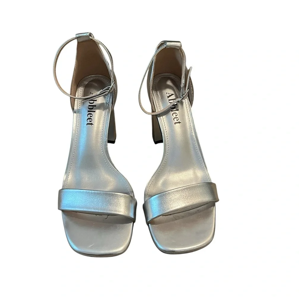 Abbleet Elegant Silver Ankle Strap Chunky Heels Size: 8 1/2 - Picture 5 of 10